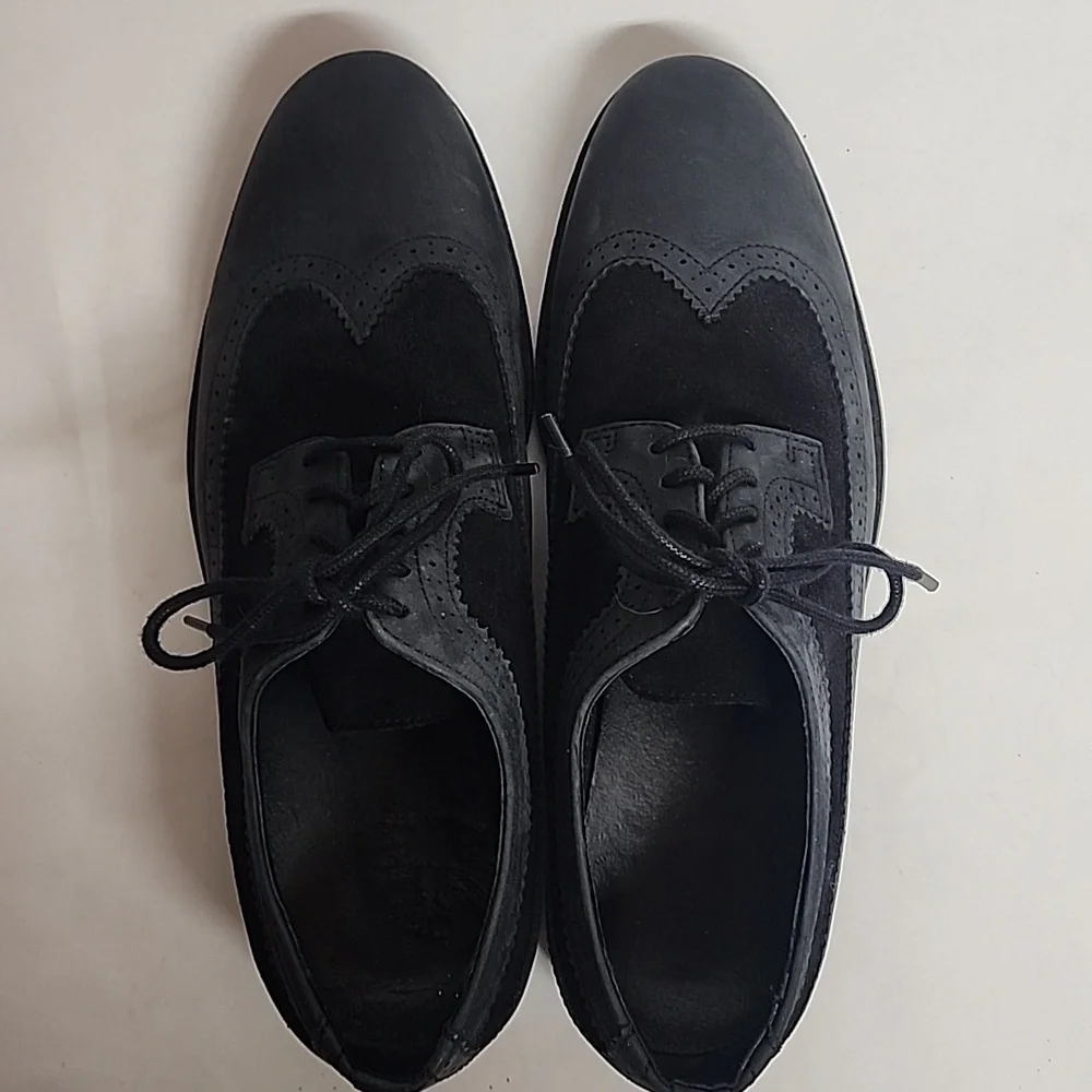 Brusque Size 43/10 Classic Wingtip Black Mens Leather Quality Oxford Shoes